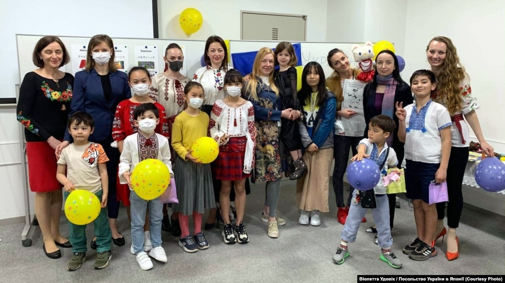 У Японії відкрили першу українську недільну школу