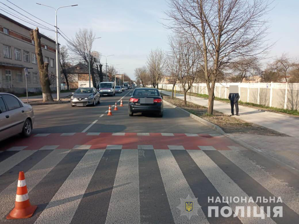У Луцьку на переході збили пішохода: чоловік – в лікарні (фото)