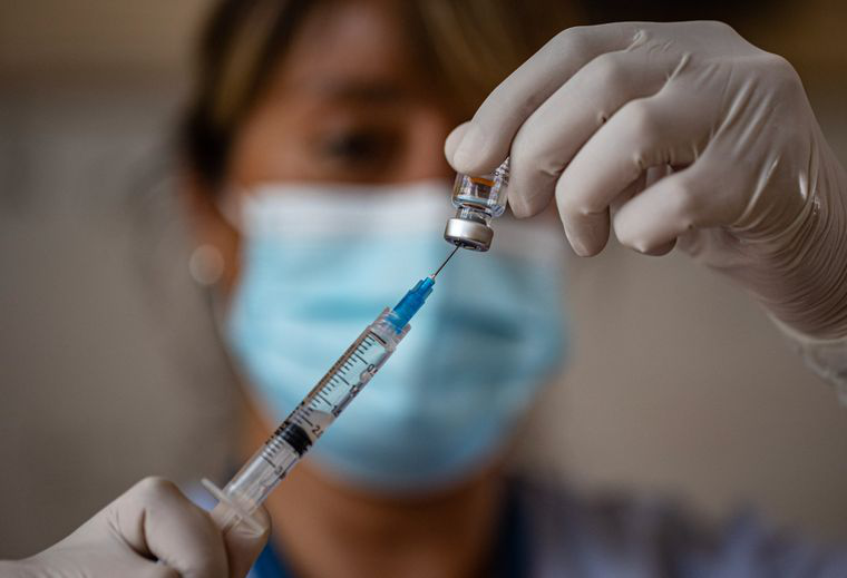 Понад 20 тисяч волинян отримали COVID-щеплення: скільки та які вакцини використовували