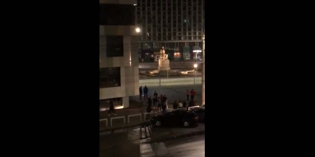 Вночі біля «Версалю» в Луцьку влаштували бійку (відео)