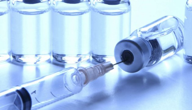 Залучених до ЗНО вчителів почали вакцинувати другою дозою COVІD-вакцини