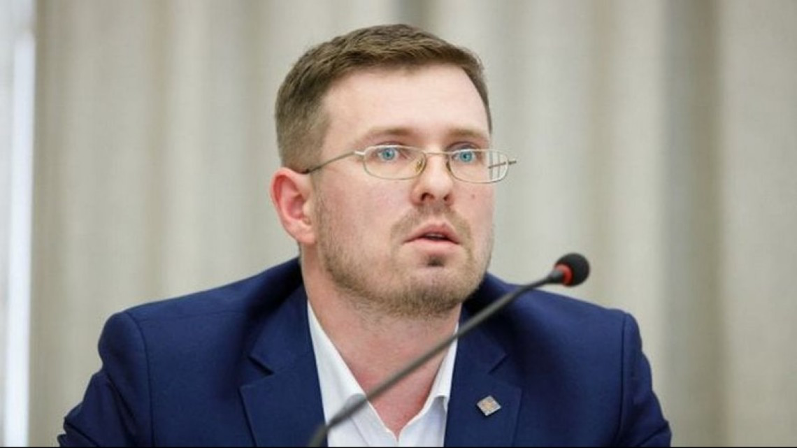 Кабмін призначив нового головного санлікаря України