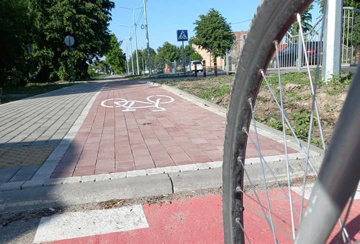 Нову велодоріжку на Ківерцівській у Луцьку перероблять (фото, відео)