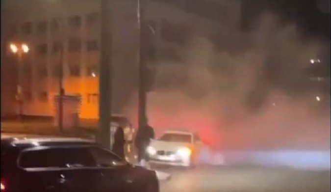 У центрі луцька п'яний на BMW влаштував дрифт і втікав від поліції (фото, відео)