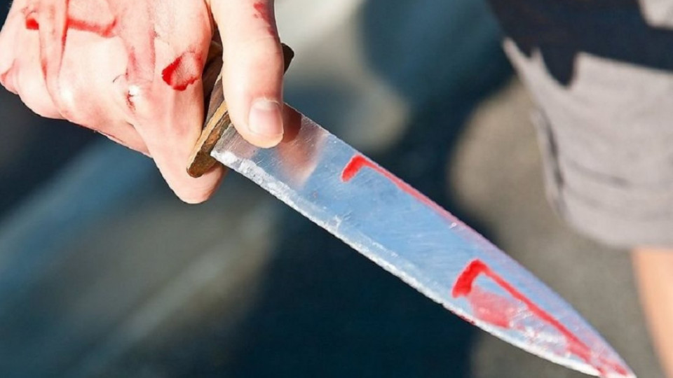Двічі вдарив ножем і втік: з'явилися подробиці нічної різанини у Луцьку
