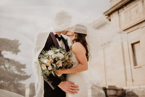 Майже 27 тисяч: у липні в Україні одружилась рекордна кількість пар