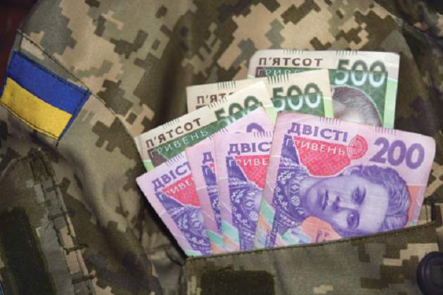 Луцьким військовослужбовцям дадуть по 5 тисяч гривень