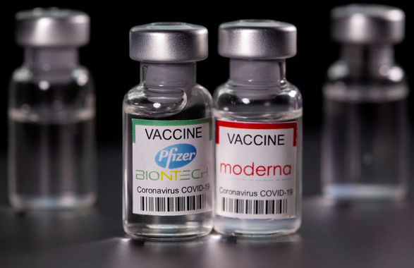 В Україні вакцини Moderna та Pfizer дозволили комбінувати