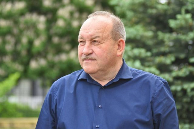 Юрій Семенюк заявляє про політичний тиск, але не залишить посади