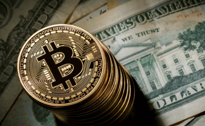 Bitcoin «впав» майже на 5%