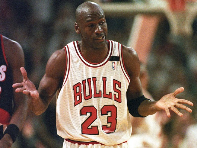 Кросівки Майкла Джордана продали за рекордні $1,5 мільйона
