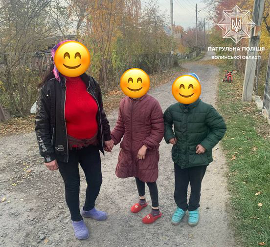 Не знали, як потрапити додому: у Луцьку заблукали двоє дітей