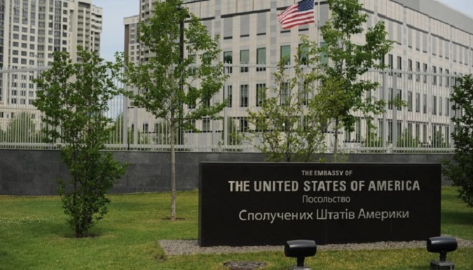 Посольство США в Україні висміяло російські фейки (відео)