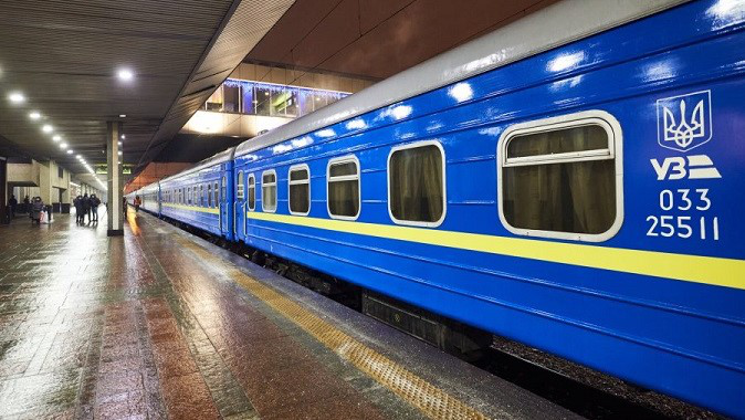 Укрзалізниця відкрила продаж квитків на поїзди за новим графіком руху