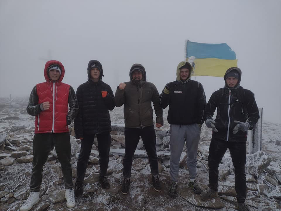 Волинські боксери «підкорили» найвищу вершину України (фото)