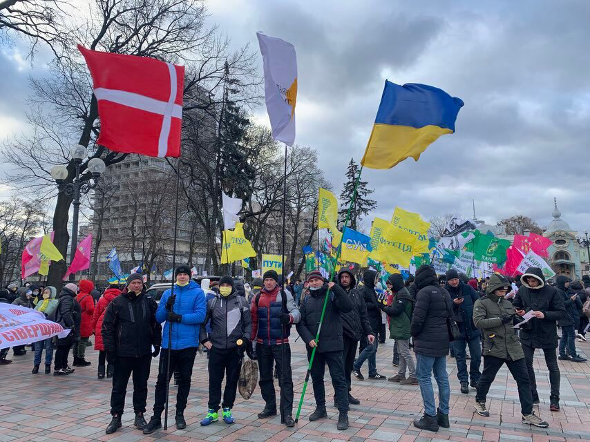 У Києві мітингують волинські підприємці: що вимагають (відео)