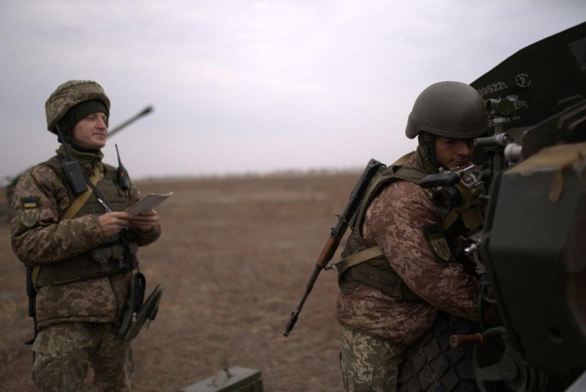 Українські військові готуються до найрізноманітніших сценаріїв розвитку подій (фото)