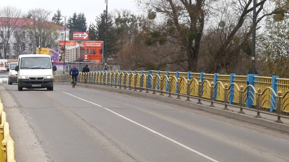 Луцькрада визначається, скільки смуг буде на мосту на вулиці Шевченка (відео)