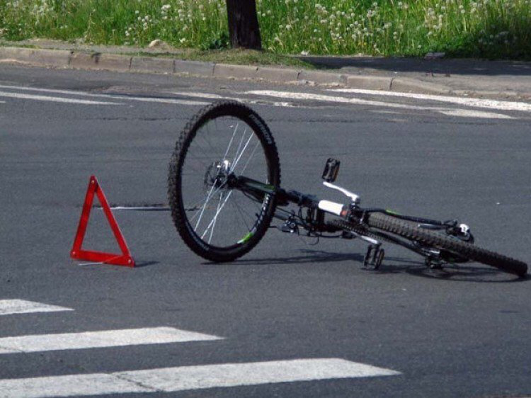 Був неуважним: водію маршрутки, який збив у Луцьку велосипедиста, винесли вирок