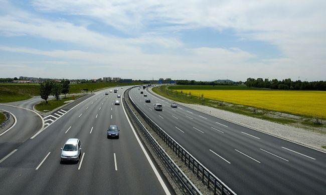 Перший український автобан проходитиме за 50 кілометрів від Луцька