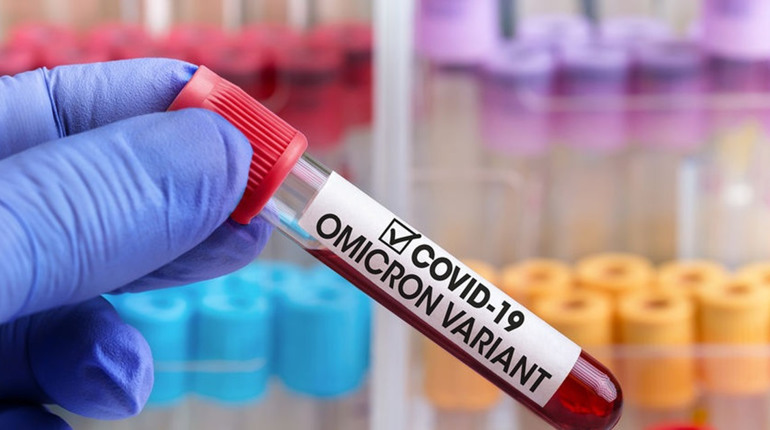 Вчені встановили, що третя доза вакцини Pfizer ефективно захищає від «Омікрону»