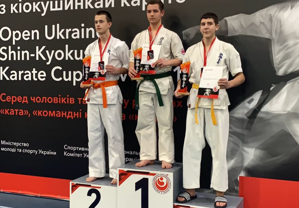 Волинські каратисти-юніори здобули «бронзу» на всеукраїнському турнірі