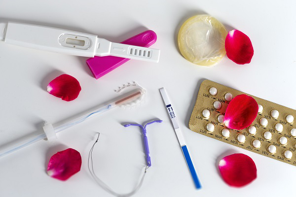 Влада Франції зробила контрацептиви безкоштовними для жінок до 25 років