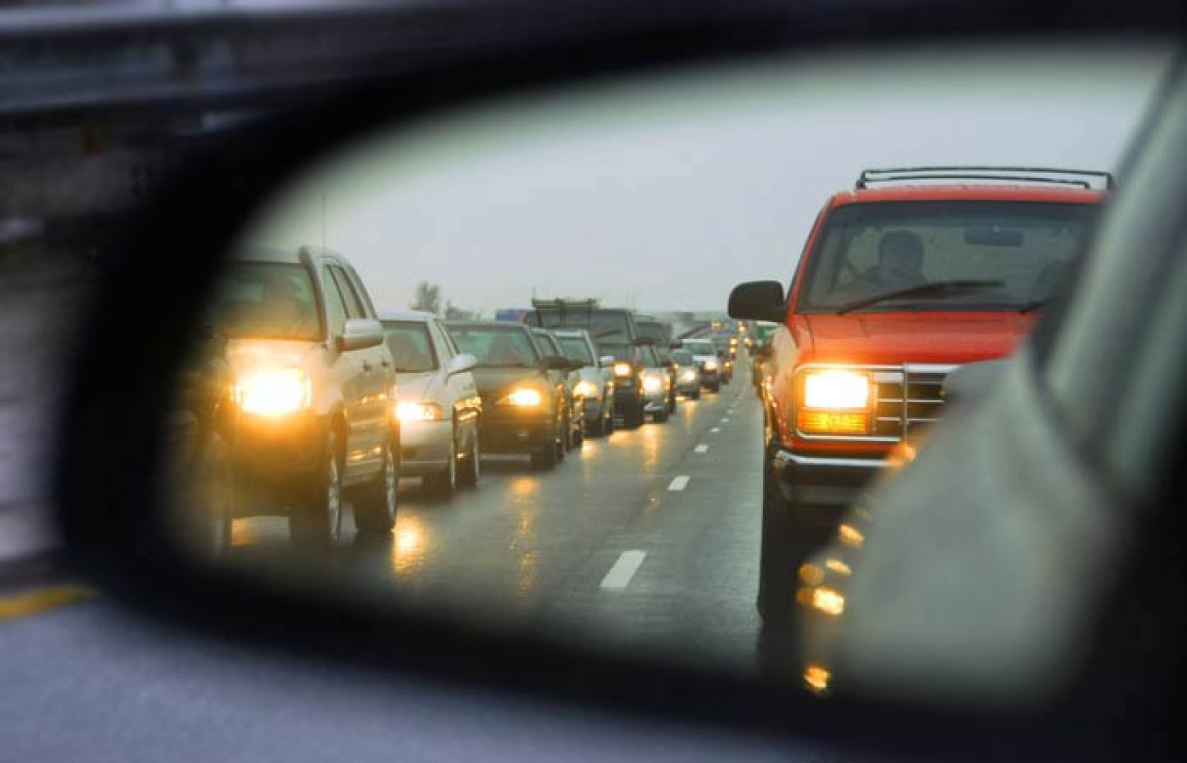 На водіїв чекають нові штрафи: на дорогах з’являться «розумні» камери