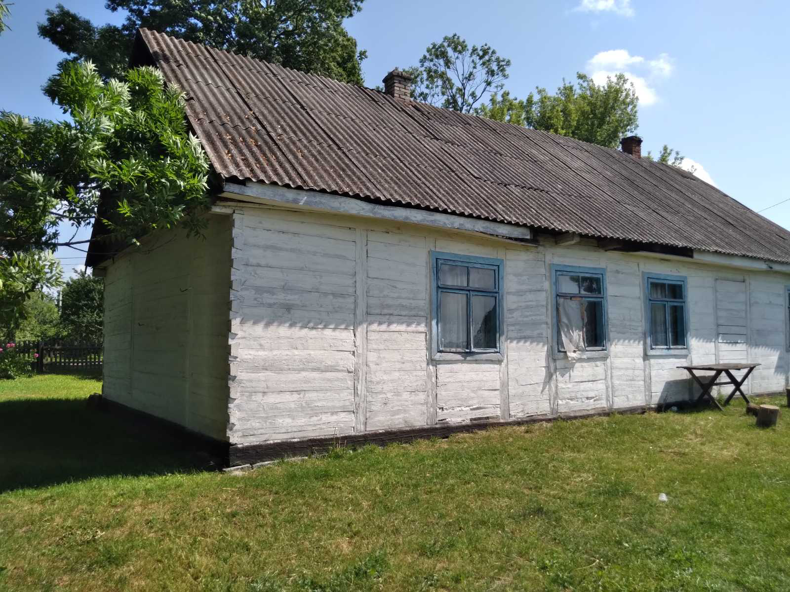Ківерцівська громада продає старий сільський клуб за 24 тисячі гривень