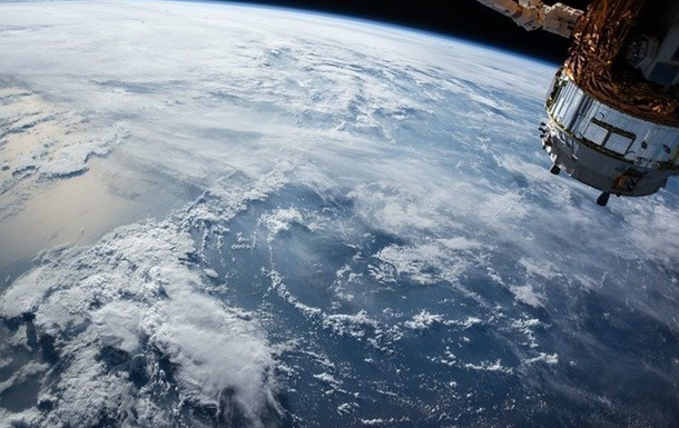 Україна планує запустити в космос вісім супутників до 2025 року