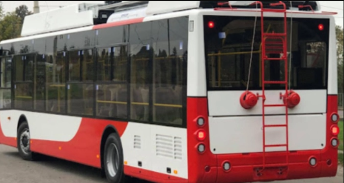 У Луцьку на маршрут №12 запустили додатковий тролейбус