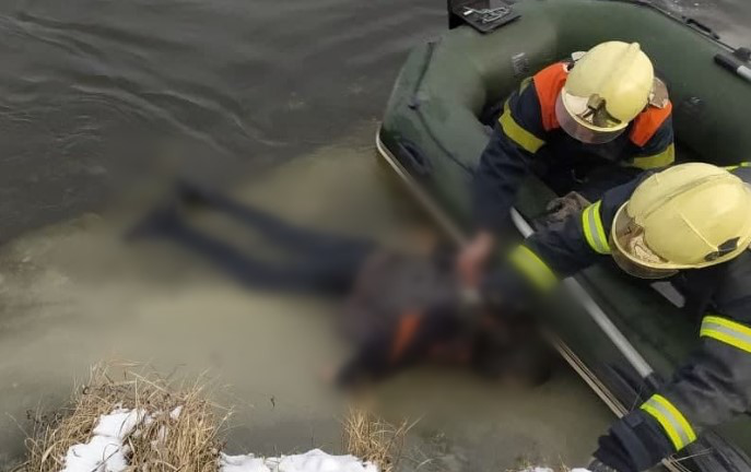 Повідомили деталі утоплення хлопчика, якого дістали з річки на Володимирщині (відео)