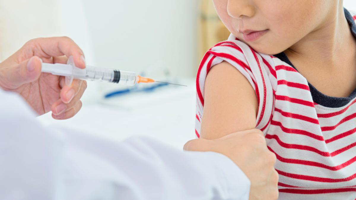 Коли щеплювати дитину від поліомієліту? – МОЗ