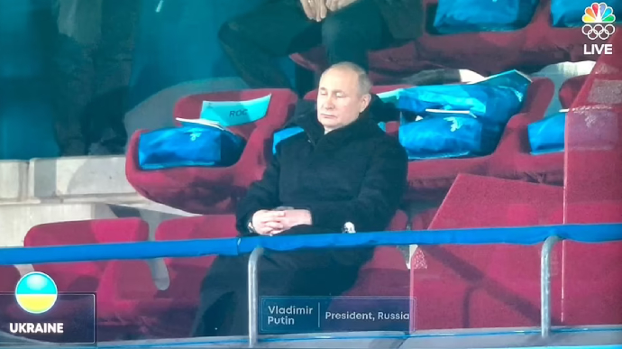 Відкриття Олімпіади у Пекіні: під час виходу української збірної Путін вдав, що спить
