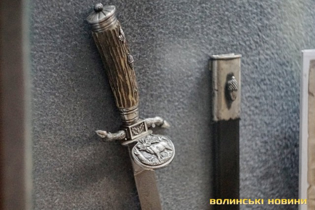 П'ять особливих клинків Волинського краєзнавчого музею: чим вони цікаві (фото)