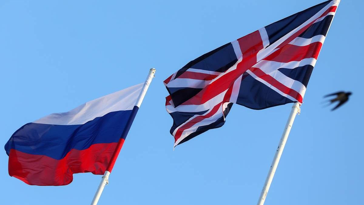 Британія схвалила посилення санкцій проти Росії, які введуть у разі вторгнення в Україну