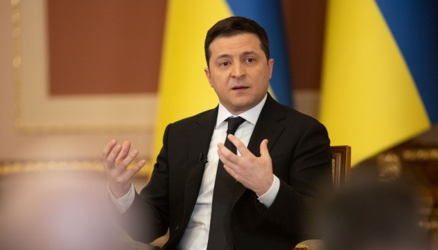 Зеленський закликав олігархів і політиків повернутися протягом доби до України