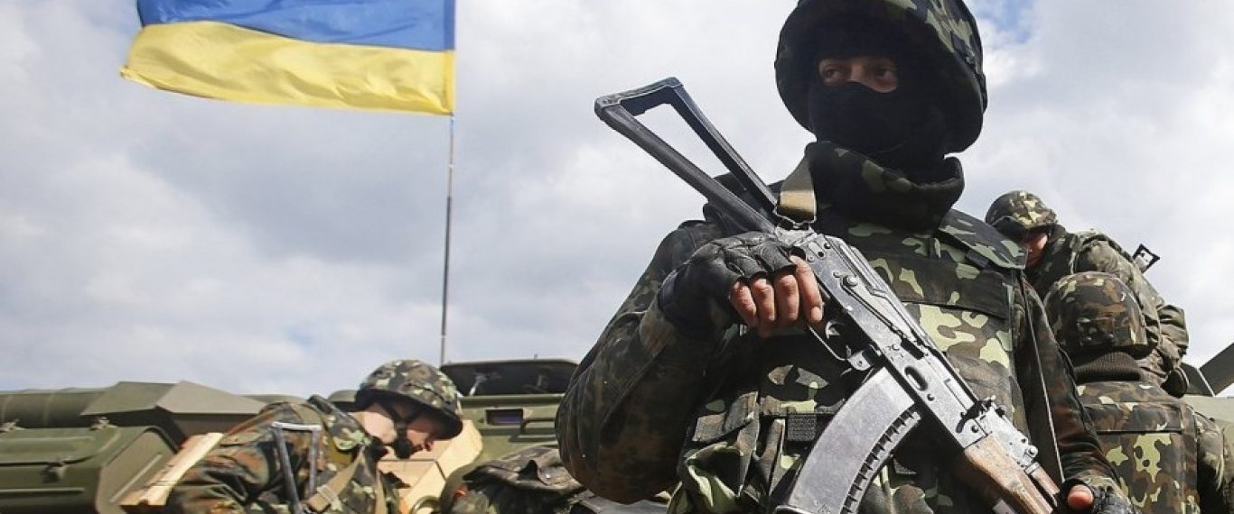В Україні ввели воєнний стан: Зеленський скликав РНБО. ОНОВЛЕНО