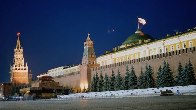 Приховати правду: російські знаменитості масово роблять дописи за «методичкою Кремля»