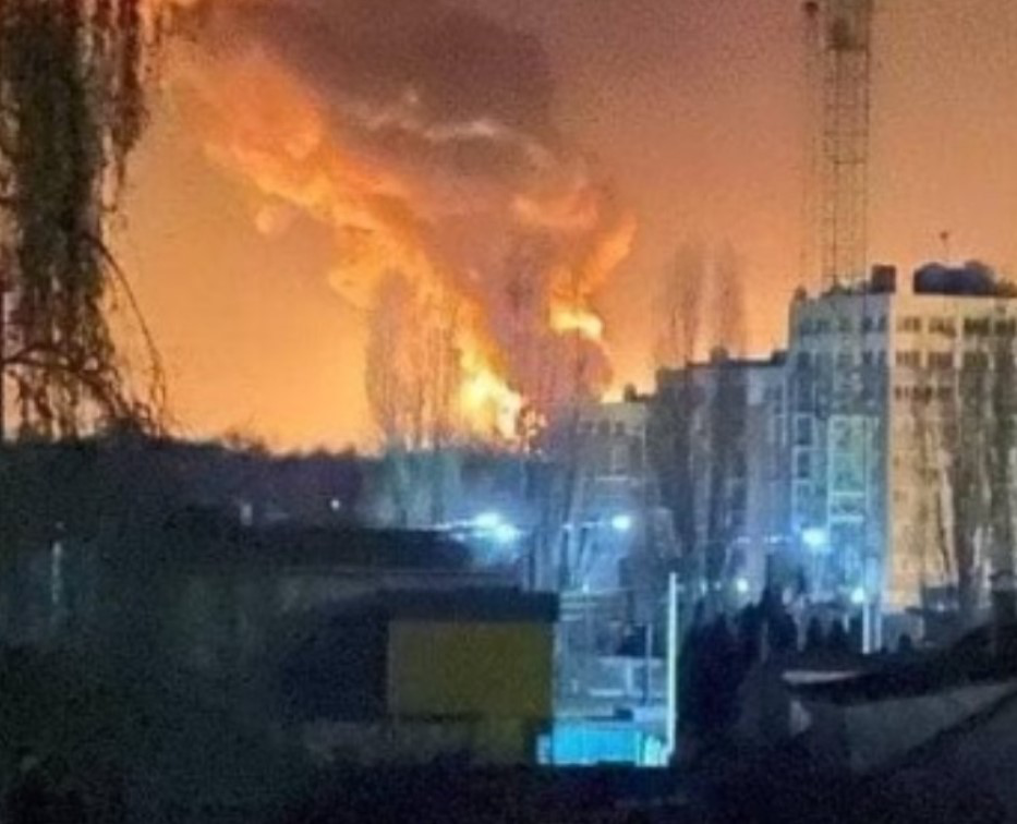 Майже трильйон гривень: повідомили про екологічні збитки від пожежі на нафтобазі в Василькові