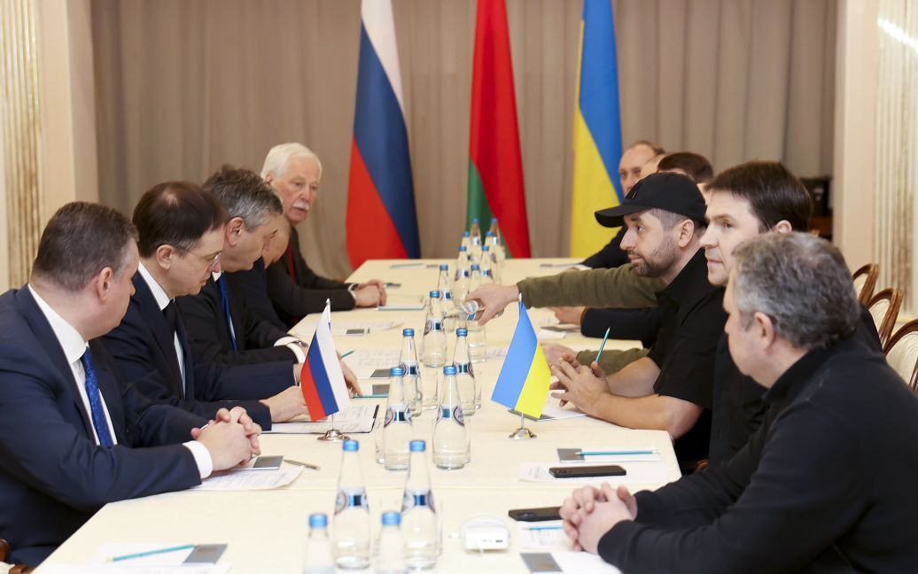 Тривають переговори між Україною та Росією (ОНОВЛЕНО)