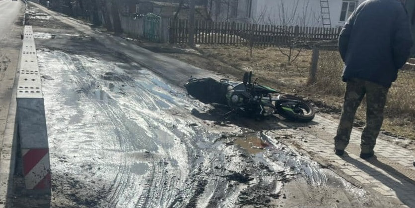 У Луцькому районі 17-річний мотоцикліст збив на смерть 84-річну жінку (фото)
