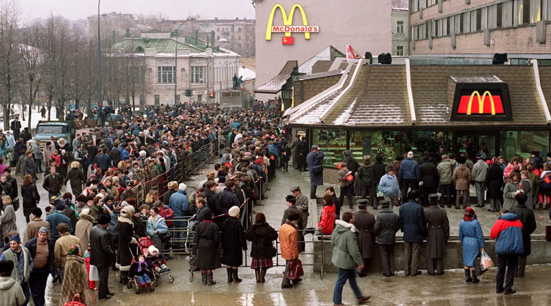 McDonald's закриває всі свої ресторани в Росії