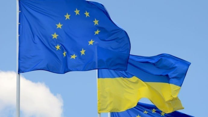 Сенат Польщі одноголосно закликав ЄС підтримати швидкий вступ України