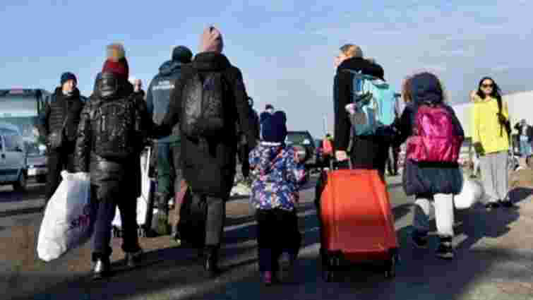 Чехія просить ЄС про допомогу з розміщенням біженців з України