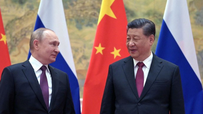 росія просить Китай про військову та економічну допомогу