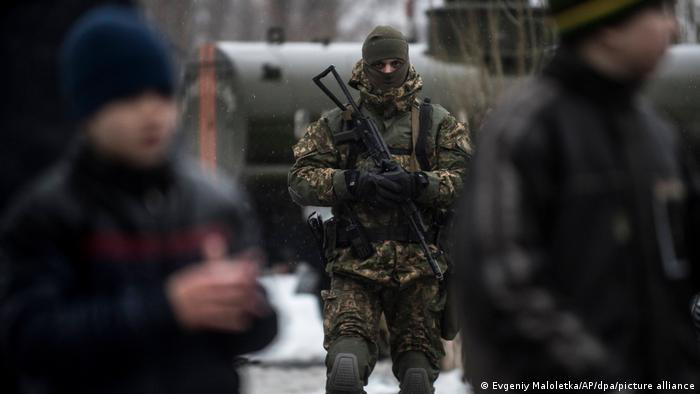 Воєнний стан в Україні продовжили до 25 квітня