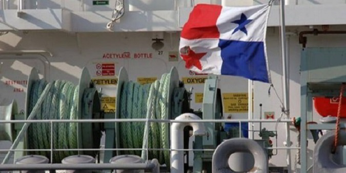 У Чорному морі три судна під прапором Панами були атаковані російськими ракетами, – Reuters