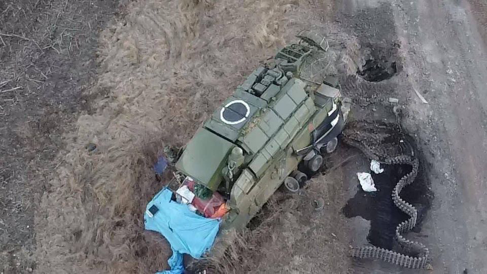 Українські сапери підірвали зенітний ракетний комплекс «Тор» окупантів
