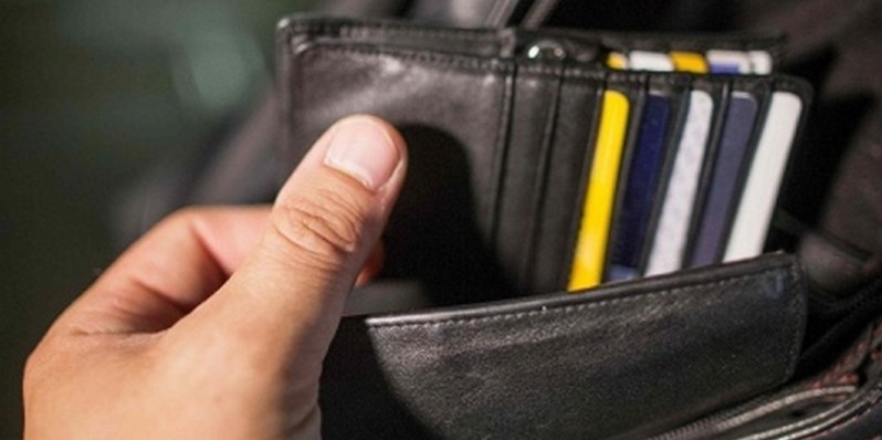 У Луцьку затримали 49-річного чоловіка, який «знайшов у смітнику» гаманець